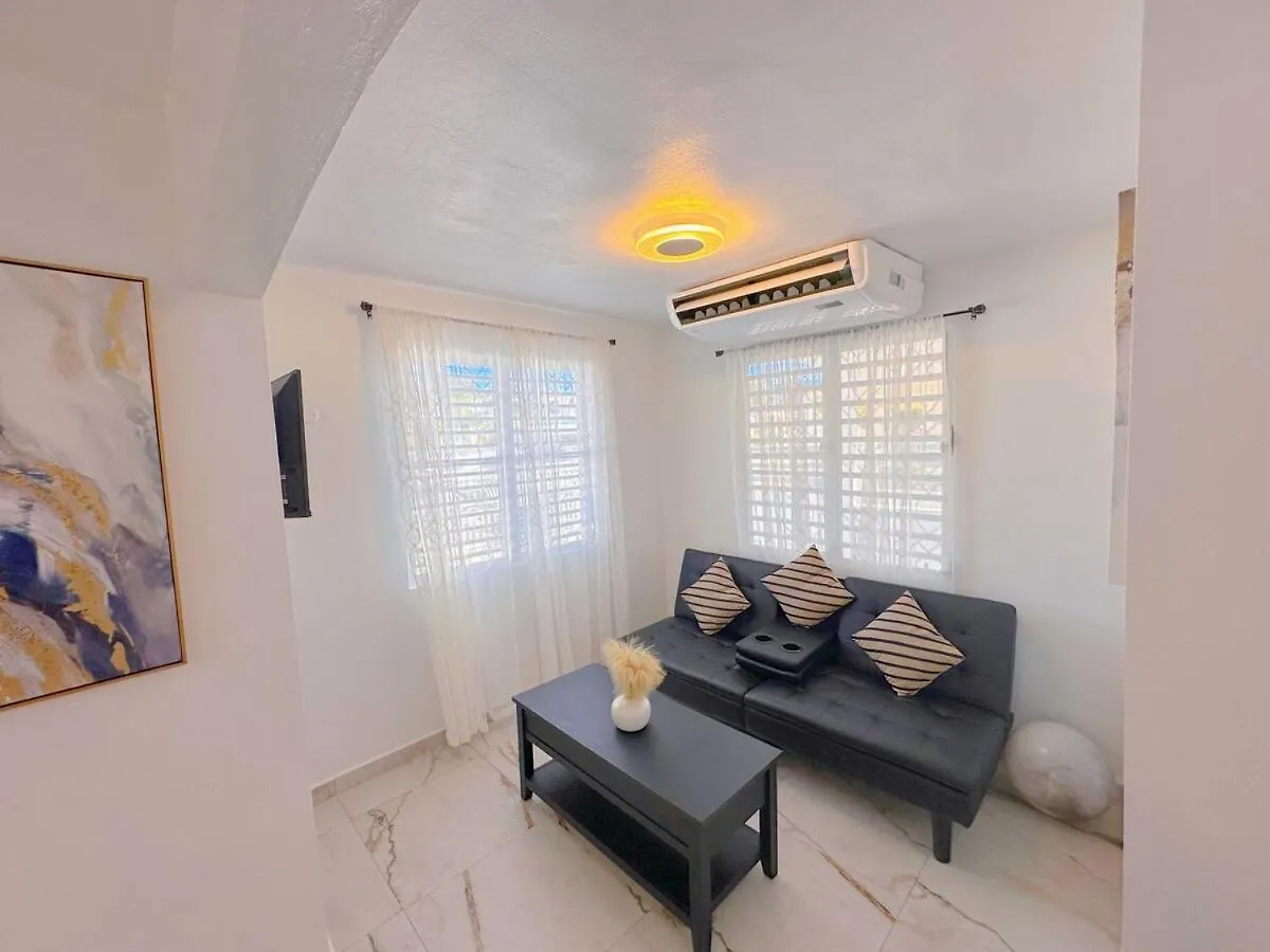 بيت للعطل Casa Soluna أريسيبو
